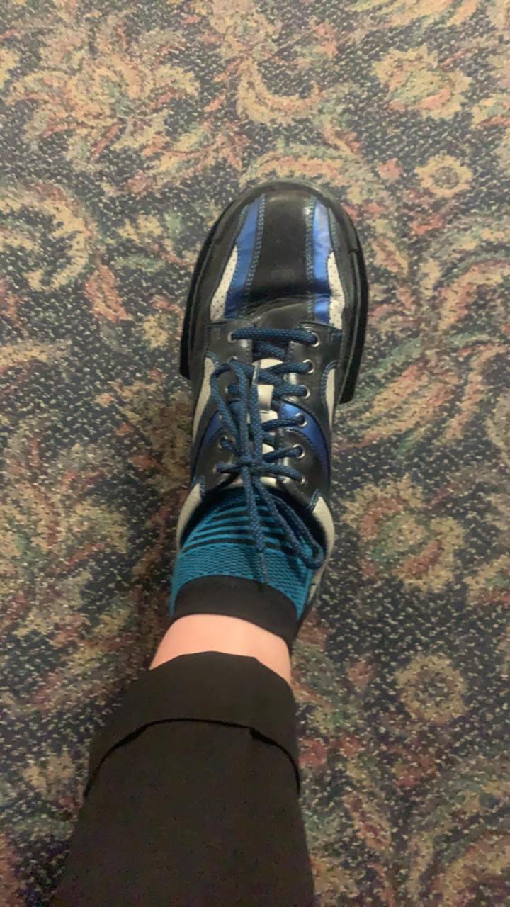 blue_shoe